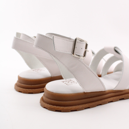 MADELLA сандалии