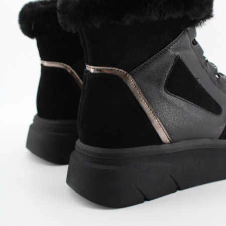 MADELLA зимние ботинки с опушкой