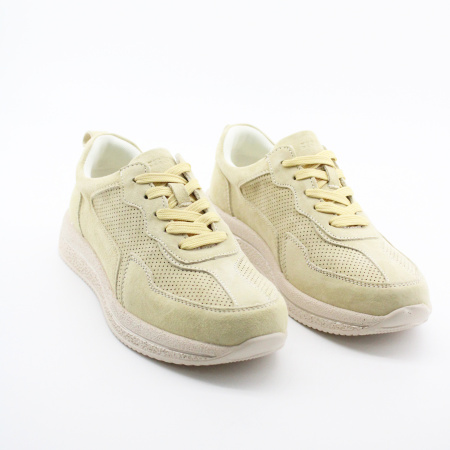 SPUR женскме кроссовки