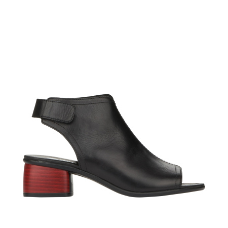 Босоножки REMONTE