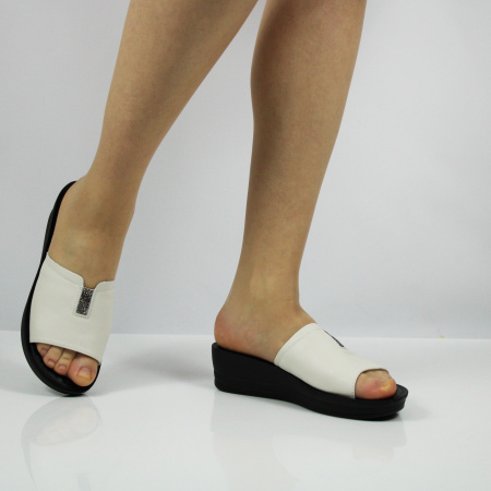 LUKME сабо на танкетке из натуральной кожи.