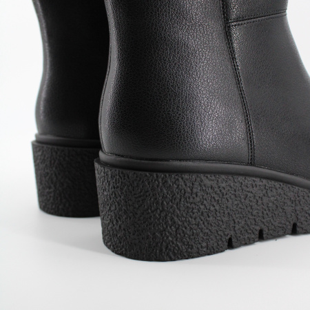 MADELLA полусапоги на танкетке