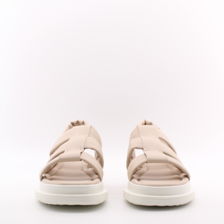 Босоножки MADELLA