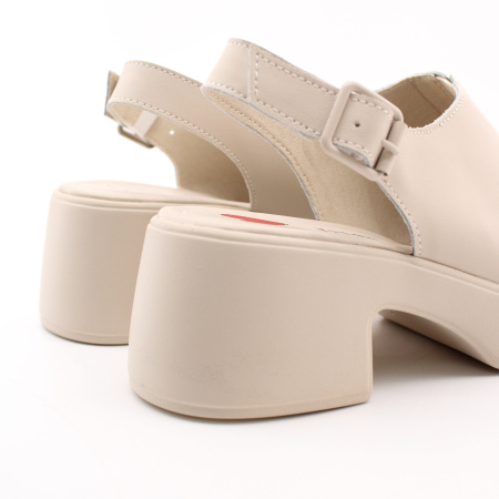 SPUR босоножки платформа-каблук