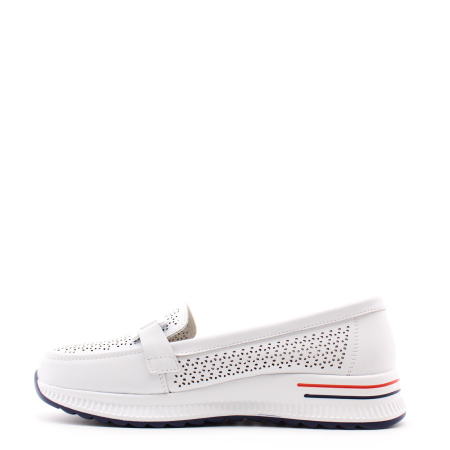 SPUR туфли перфорированые с пряжкой на союзке