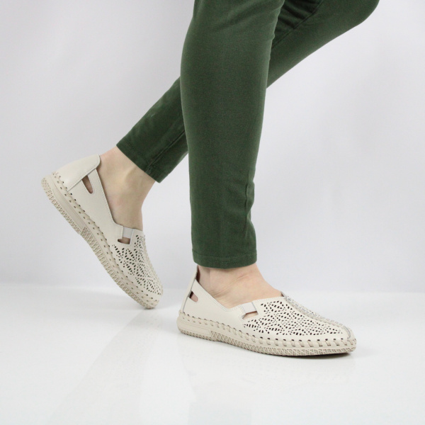 SPUR туфли - мягкие, комфортные