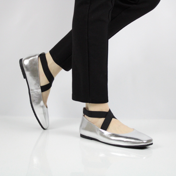 MADELLA серебрянные балетки
