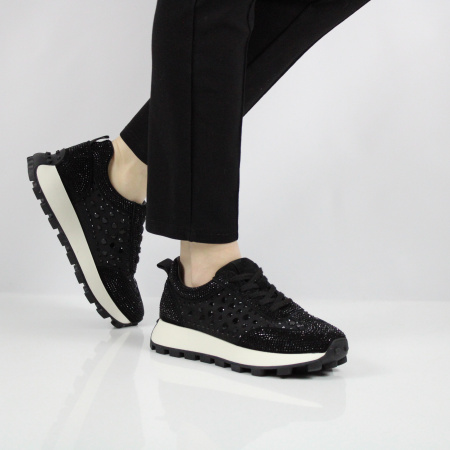  SPUR кроссовки с крупными камнями