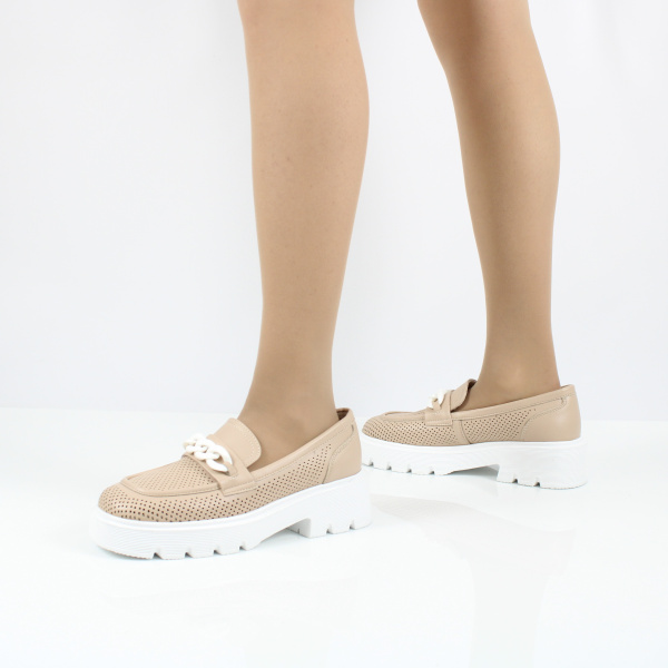 Кожаные перфорированные лоферы BONAVI