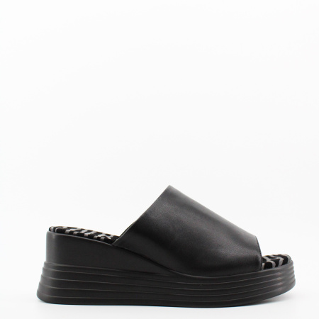 MADELLA сабо на танкетке