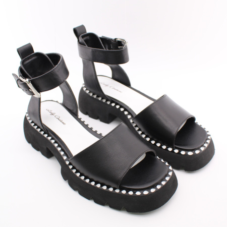 Черные босоножки на массивной подошве LADY COUTURE