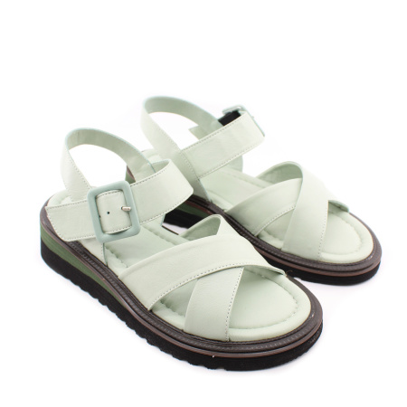 Босоножки салатового цвета SandM