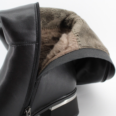 TOFA зимние сапоги на каблуке