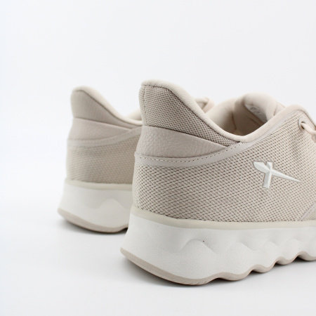 TAMARIS кроссовки треккинговые