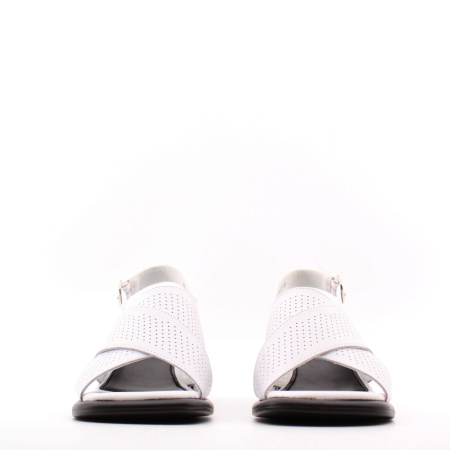 SPUR босоножки белые перфорированные