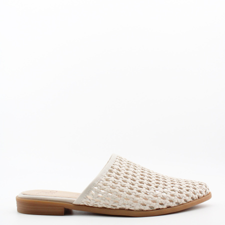 MADELLA летние мюли тренд сезона