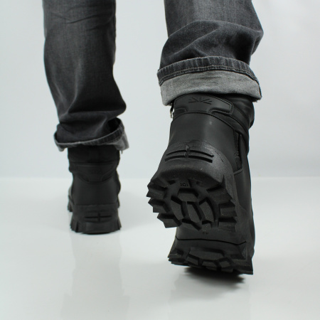 CROSBY кроссовки