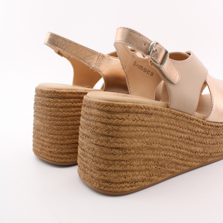 MADELLA босоножки на платформе с имитацией джута