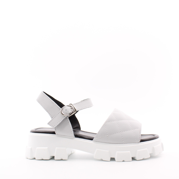 Босоножки на массивной белой подошве BONAVI