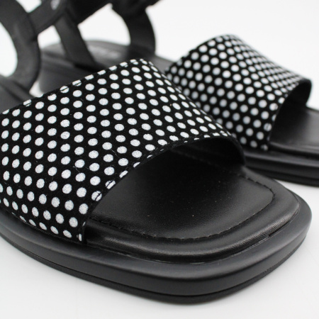 SPUR босоножки союзка в горошек