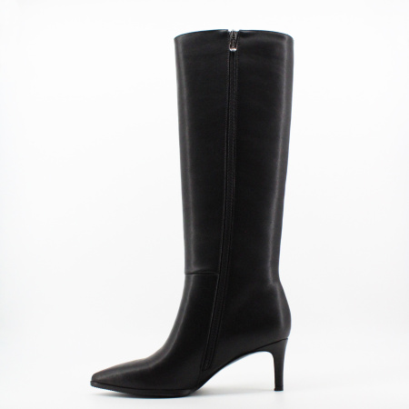 MADELLA сапоги на каблуке