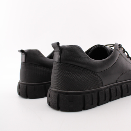 Кеды на шнуровке ROOMAN