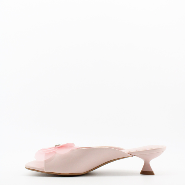 KEDDO нежно розового цвета 