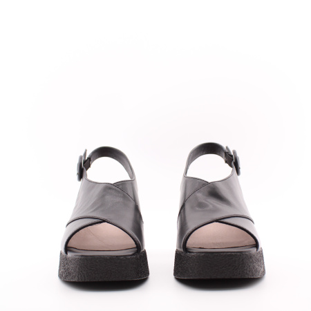 Босоножки на платформе и каблуке LADY COUTURE