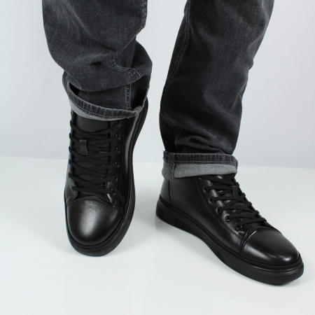 Кроссовки RESPECT