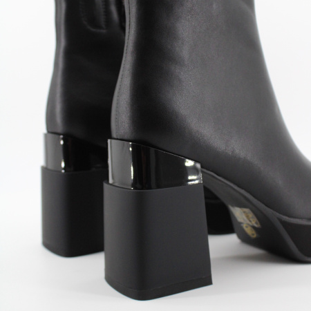 TOFA ботильоны