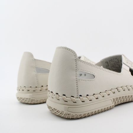 SPUR туфли - мягкие, комфортные