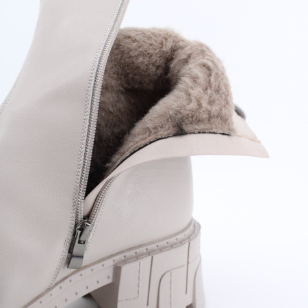 TOFA зимние высокие ботильоны на ракторной подошве