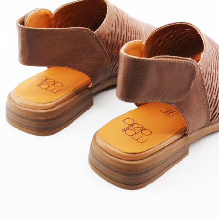 MADELLA сандалии