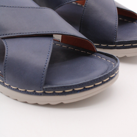 SPUR сандалии