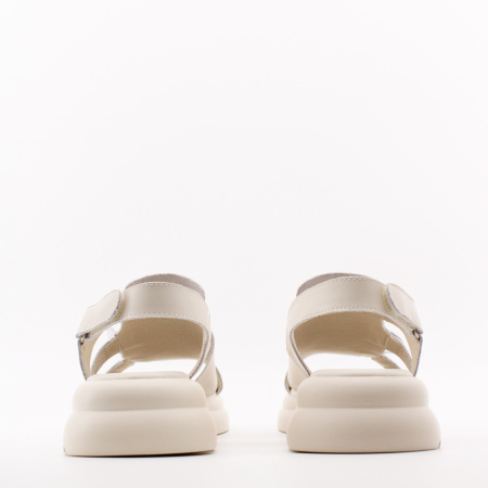 COVANI сандалии молочного цвета