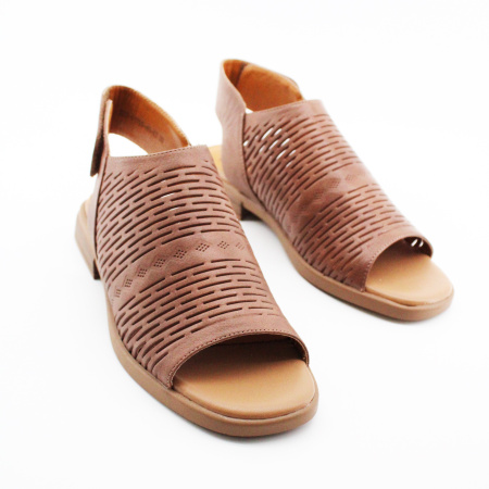 MADELLA сандалии