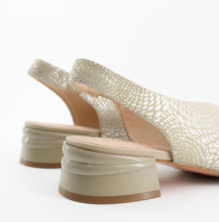 SPUR босоножки