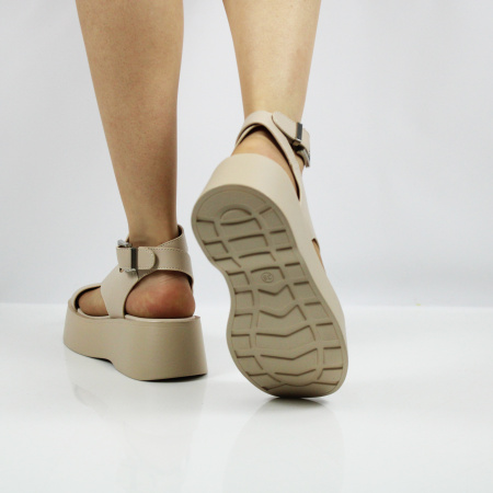 RESPECT босоножки