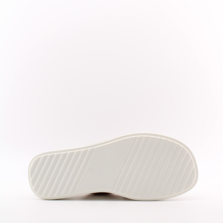 Босоножки MADELLA