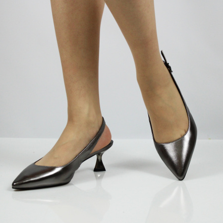 MADELLA открытая пятка, зауженный носок