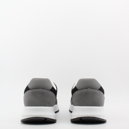 SPUR кроссовки на шнуровке