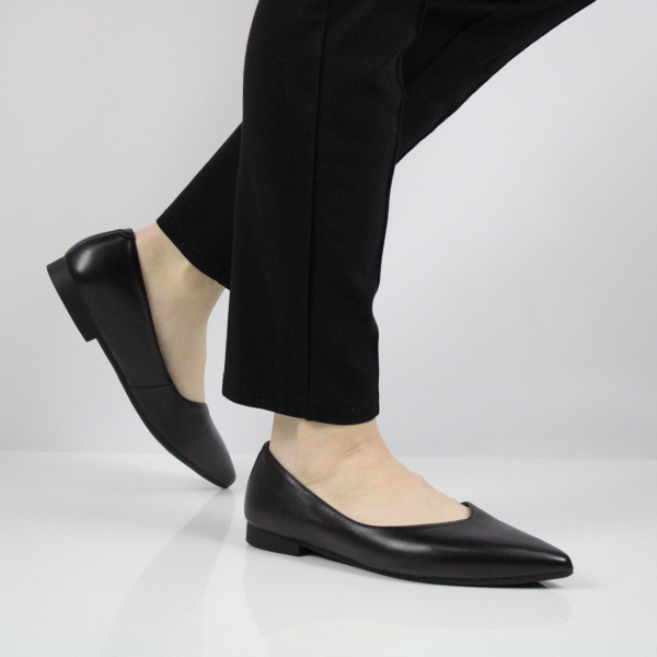 MADELLA балетки классически черные из натуральной кожи