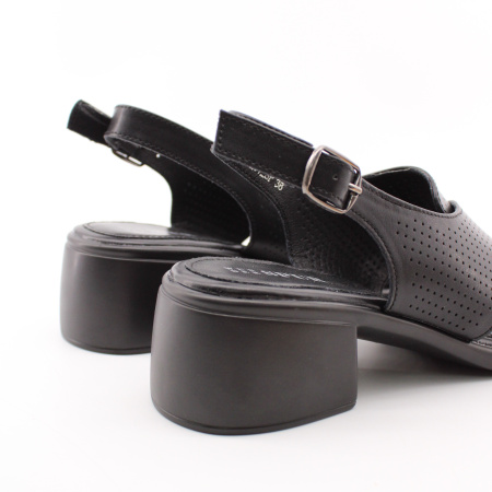 SPUR босоножки