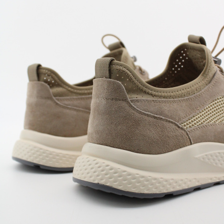 SPUR кроссовки перфорированые