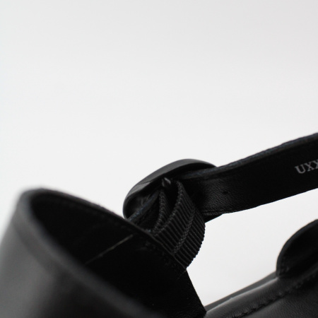 MADELLA сандалии