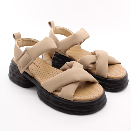 BONAVI бежевые дутые босоножки