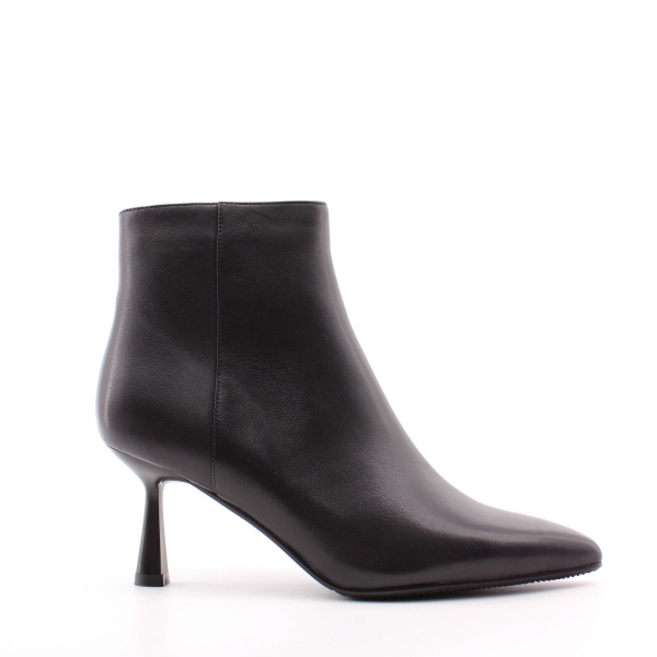 Ботильоны на каблуке RESPECT