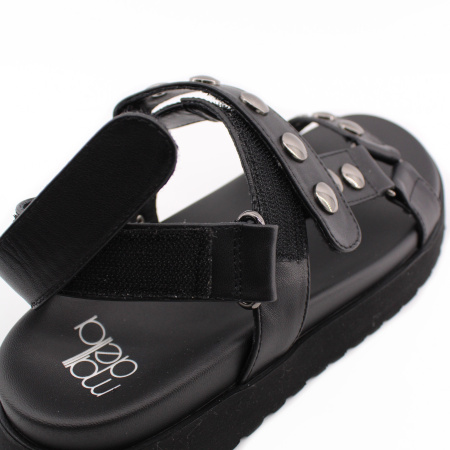 Сандалии MADELLA