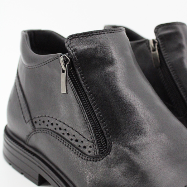 SHUMANN ботинки на шнуровке