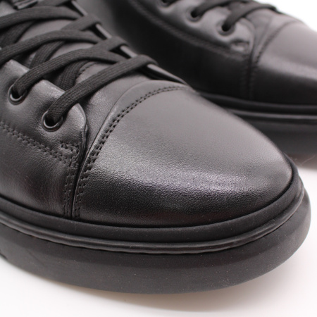 Кроссовки RESPECT